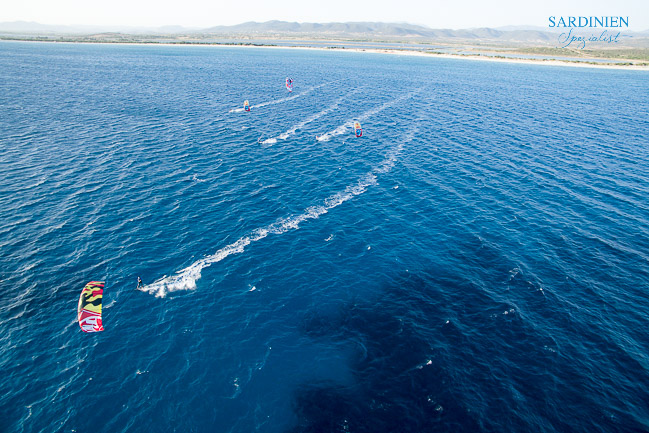 4-kiteschule-sardinien-kitecamp-porto-pino